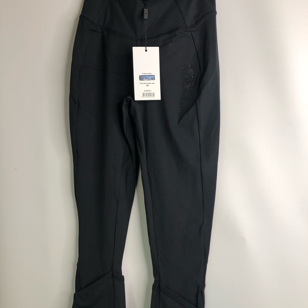 Gymshark Size S studio cropped women’s leggings